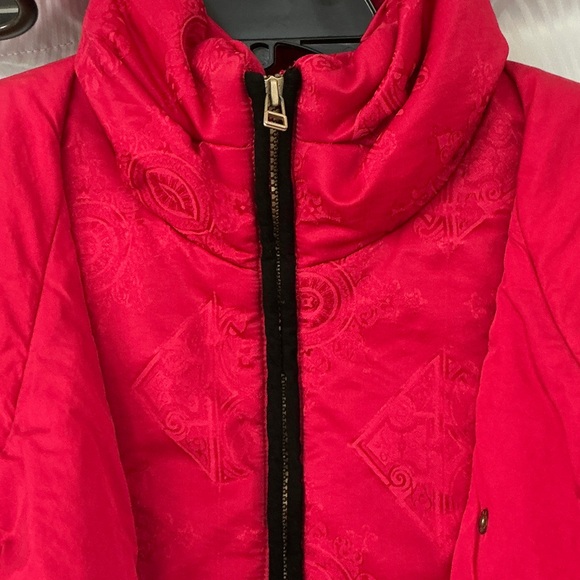 Obermeyer Women's Vibrant Red Trench Coat - Picture 3 of 15